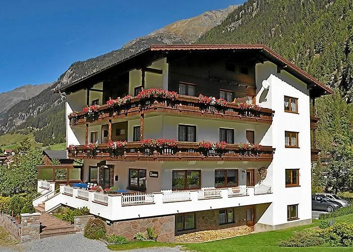 Apartment Gschwandthof St. Leonhard im Pitztal